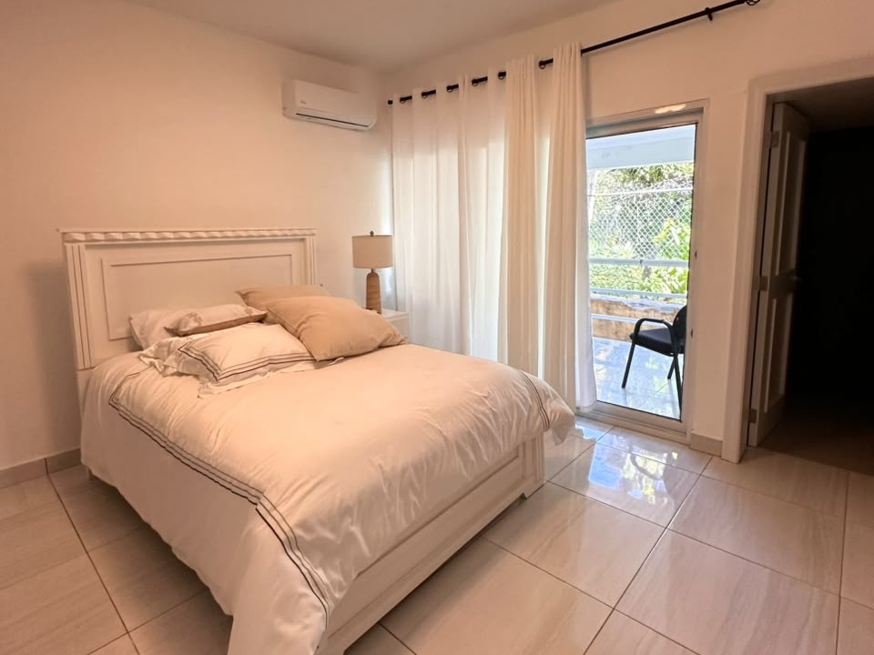Apartment for sale in Costambar, Ground floor, beachfront-01