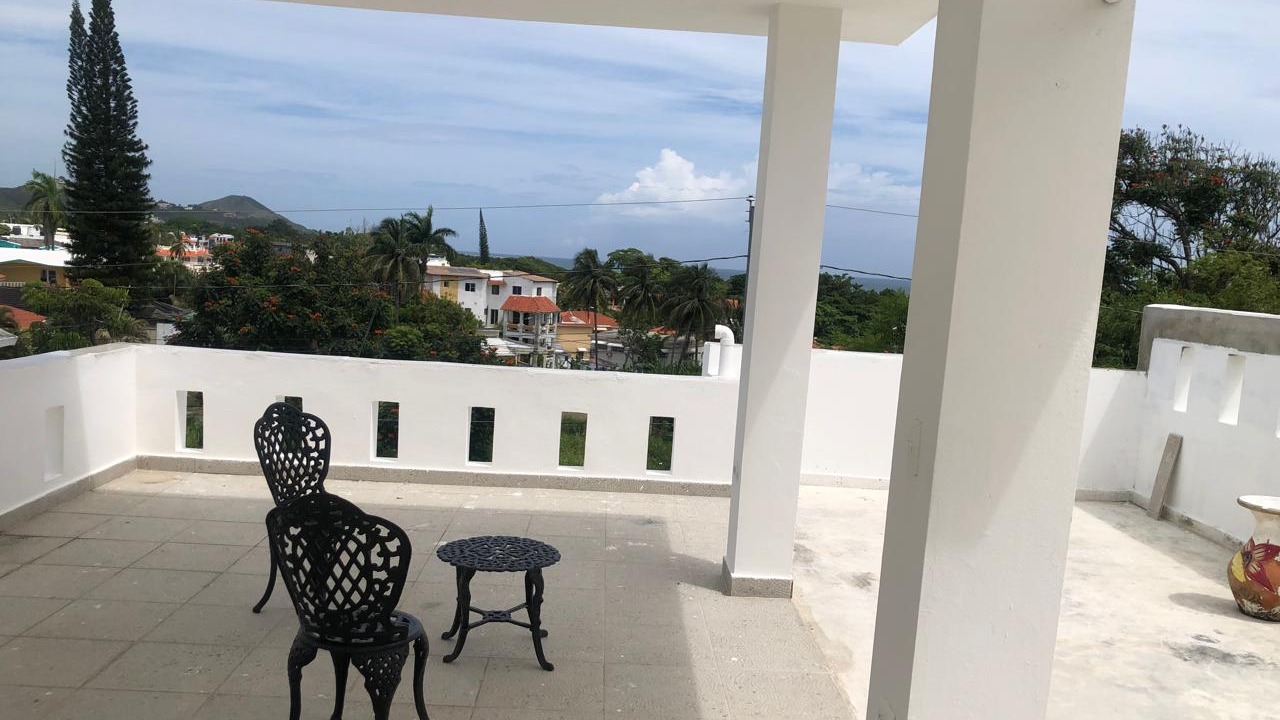 House for sale in Costámbar, Puerto Plata, Dominican Republic 2 levels, furnished