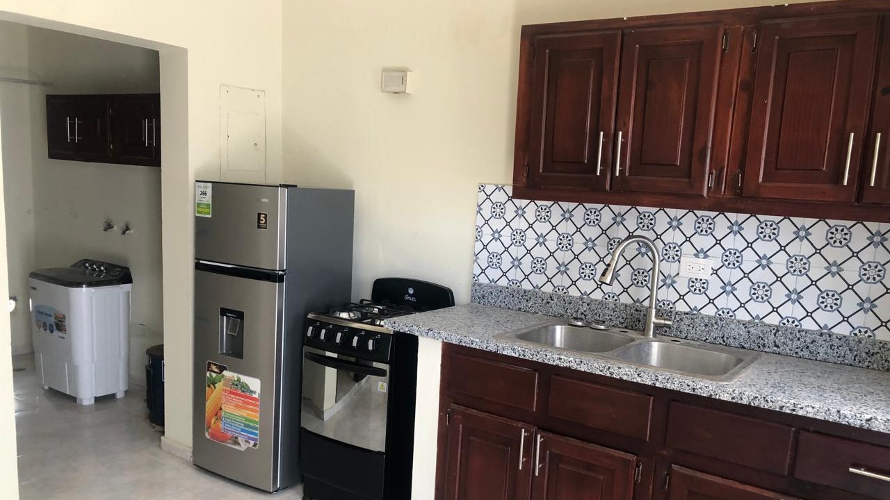 Apartment complex for rent in Costambar, just 5 minutes from the beach.