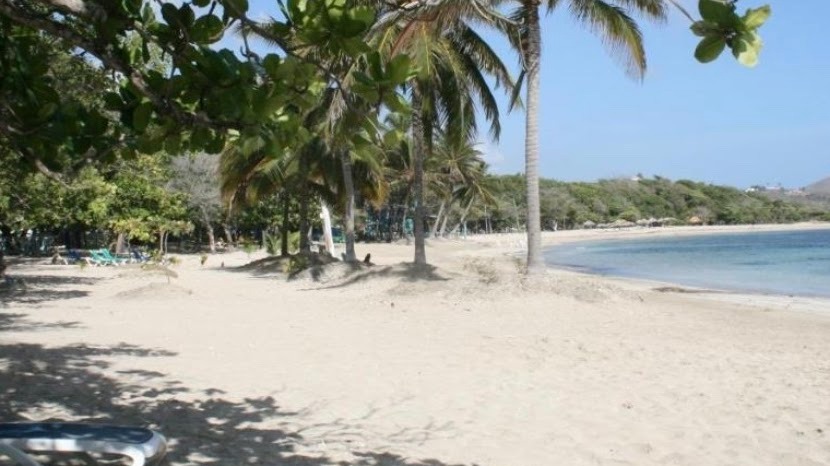 Plot for sale Costambar, Puerto Plata R.D.  On the second line of the sea