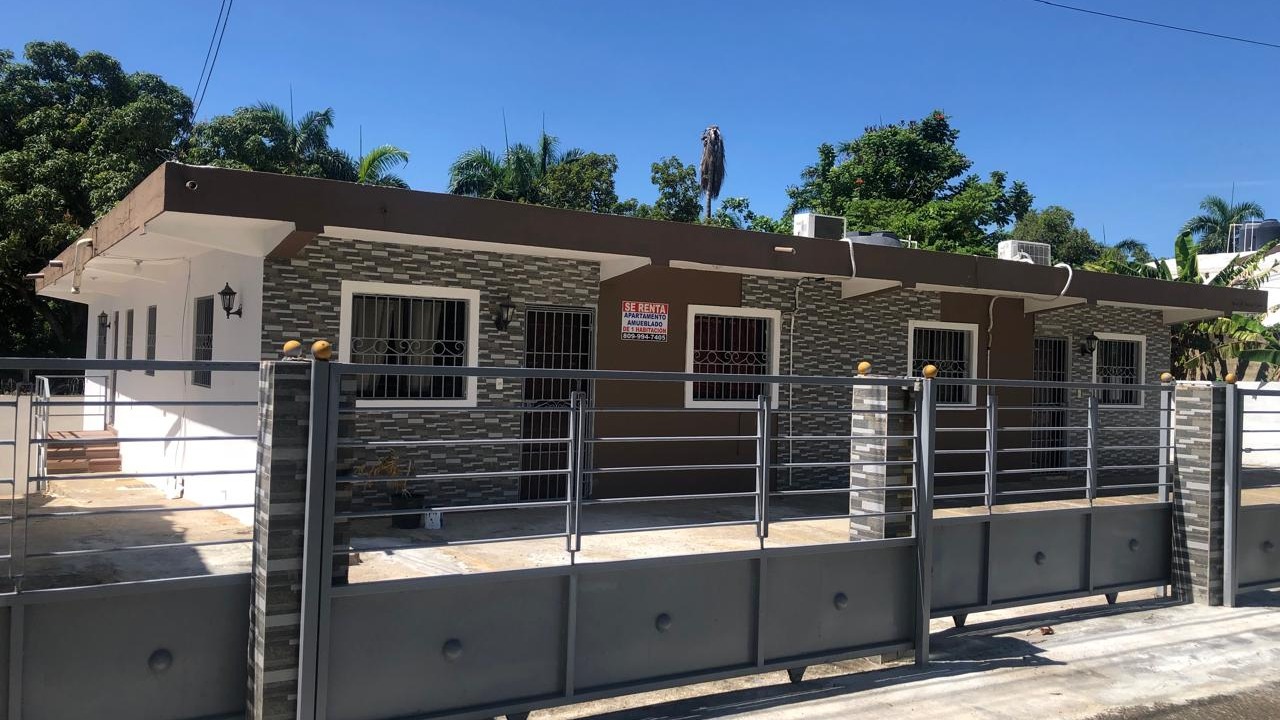 Apartment complex for rent in Costambar, just 5 minutes from the beach.