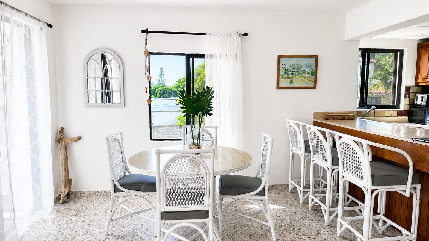 Oasis Apartment for Rent with Ocean View