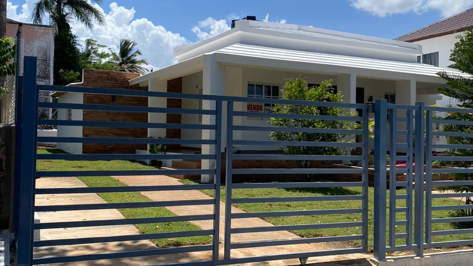 House for sale: In the exclusive area of ​​El Batey, Sosúa
